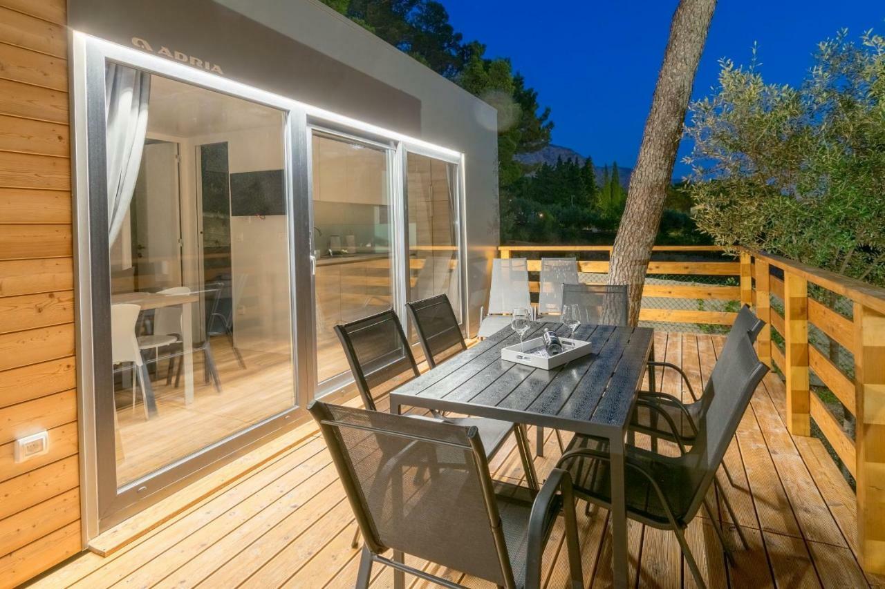 Apartments And Mobile Homes Makarska Luaran gambar