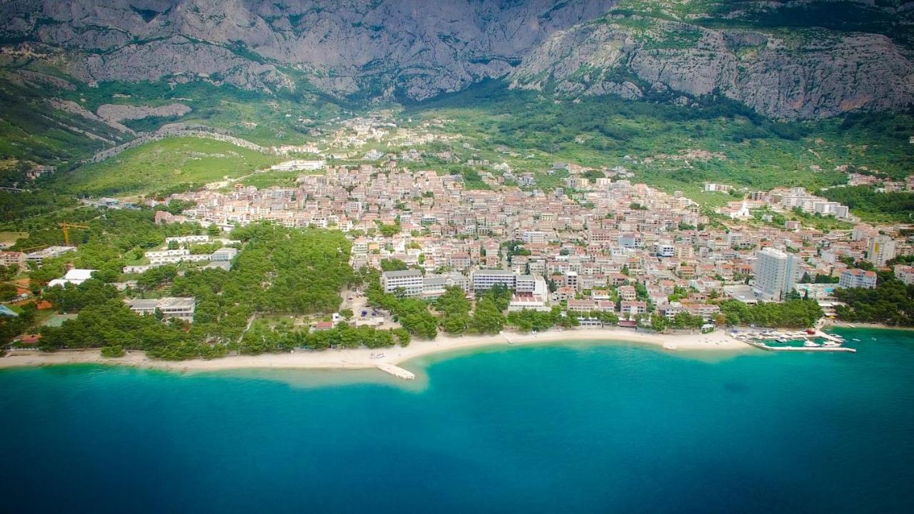 Apartments And Mobile Homes Makarska Luaran gambar